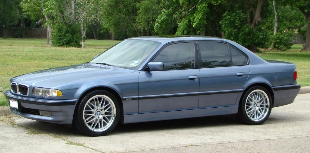 BMW 372 Steel Blue Basecoat Clearcoat Complete Gallon Kit 1 BMW 372 Steel Blue Basecoat Clearcoat Complete Gallon Kit