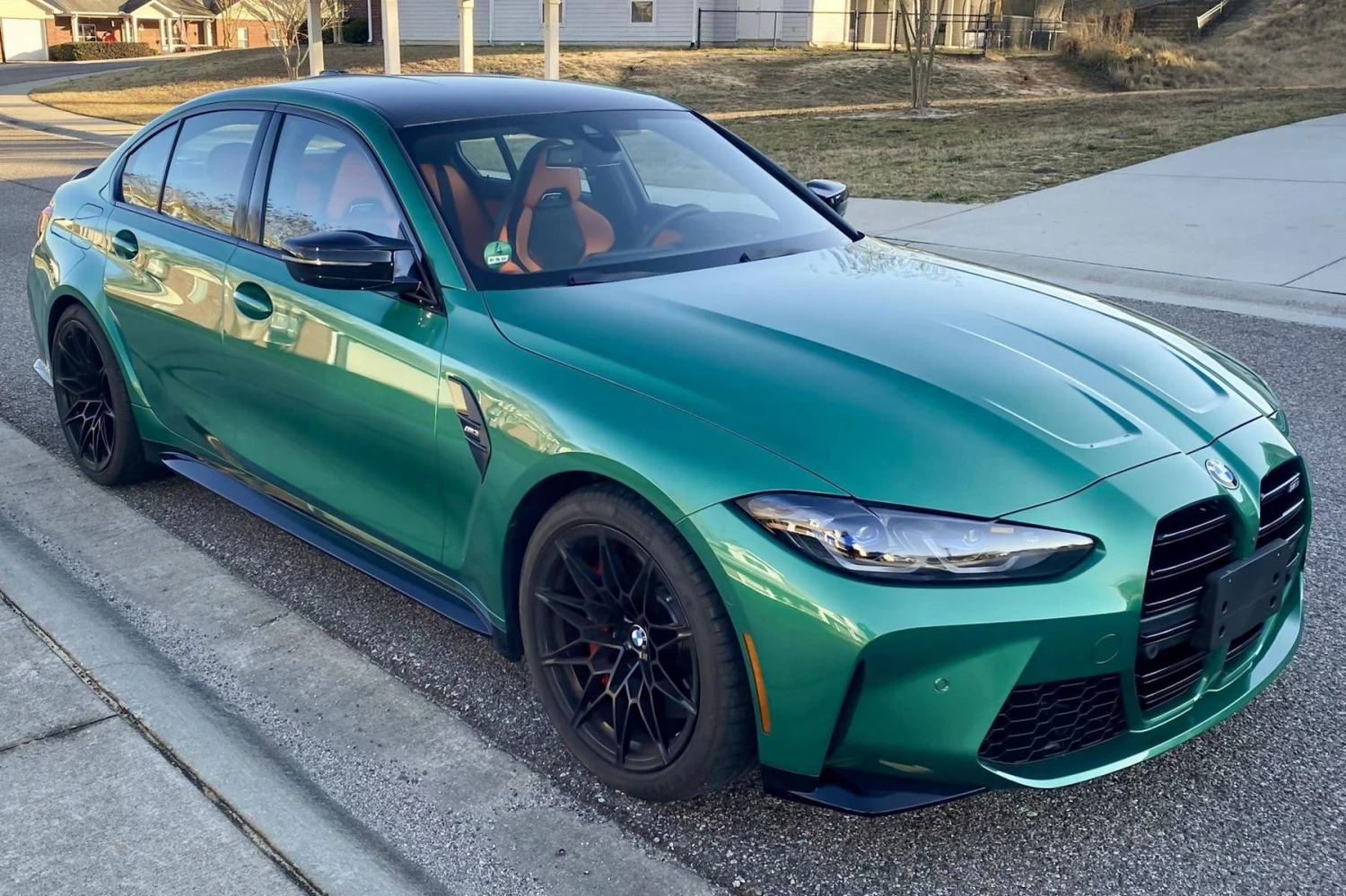 BMW C4G Isle Of Man Green Basecoat Clearcoat Complete Gallon Kit 1 BMW C4G Isle Of Man Green Basecoat Clearcoat Complete Gallon Kit