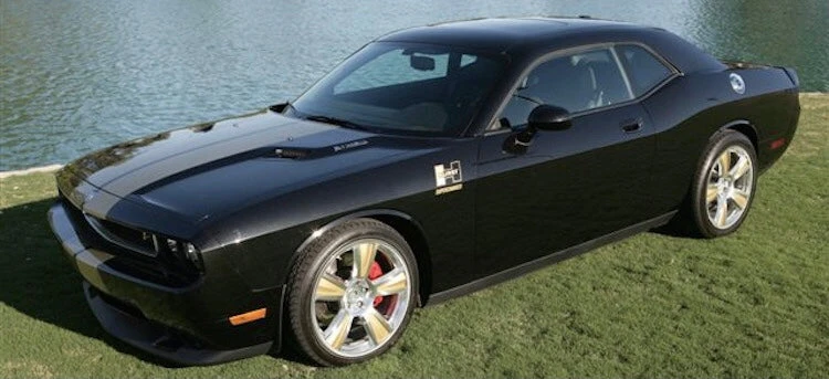 Dodge PXR Pearl Black Basecoat Clearcoat Complete Gallon Kit 1 Dodge PXR Pearl Black Basecoat Clearcoat Complete Gallon Kit