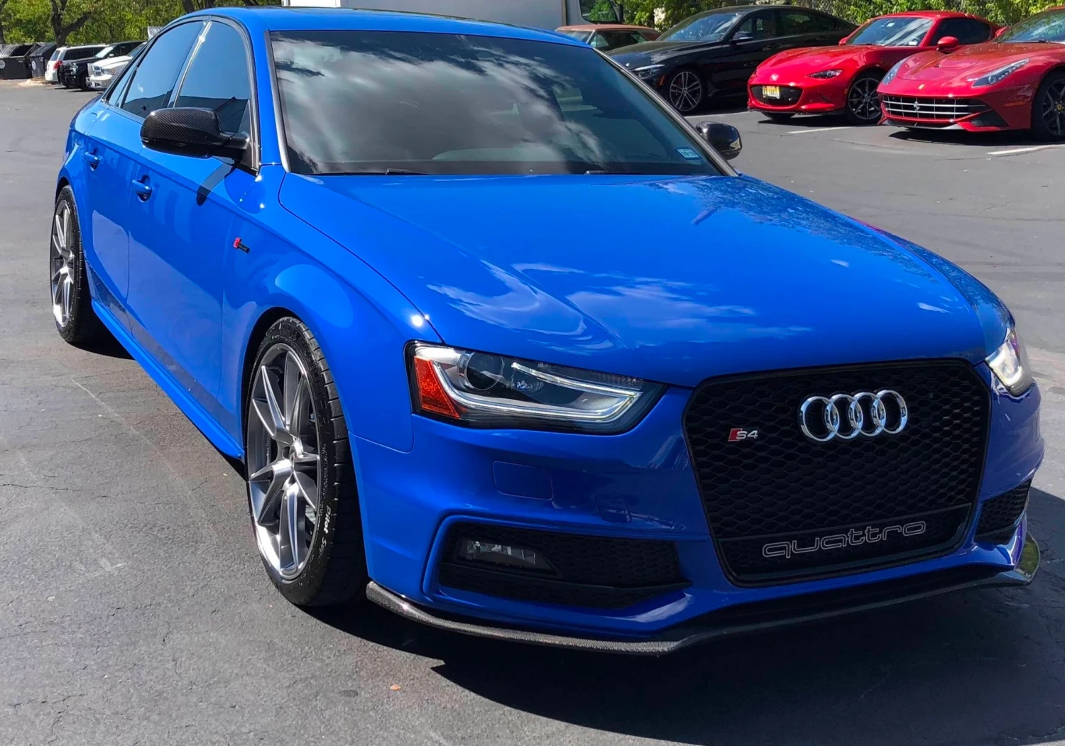 Nogaro Blue Audi LZ5M Basecoat With Reducer Gallon (Basecoat Only)Kit