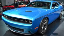 Dodge PQD Surf Blue Basecoat + Reducer Quart (Basecoat Only)Kit