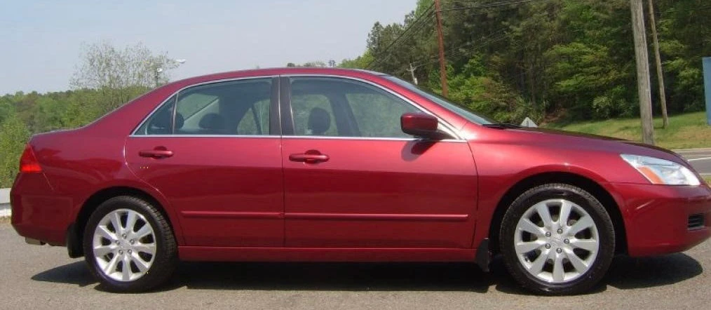 Royal Ruby Red Honda R522P Basecoat Clearcoat Quart Complete Paint Kit 1 Royal Ruby Red Honda R522P Basecoat Clearcoat Quart Complete Paint Kit