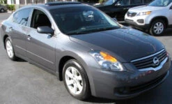 Nissan K50 Dark Slate Pearl Basecoat + Reducer Quart (Basecoat Only)Kit