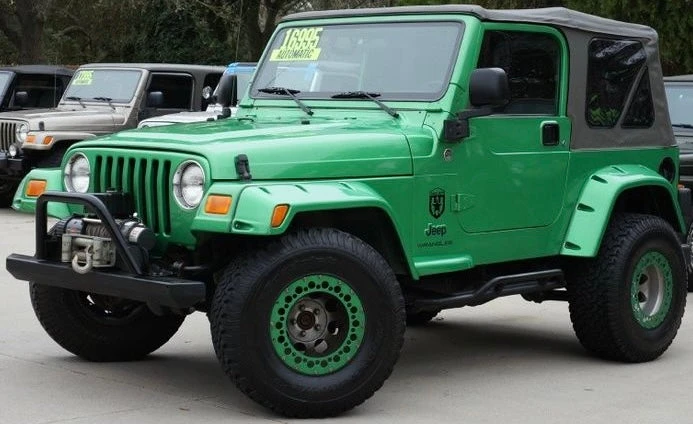 Dodge PGL Electric Lime Green Pearl Basecoat + Reducer Quart (Basecoat Only) Kit 1 Dodge PGL Electric Lime Green Pearl Basecoat + Reducer Quart (Basecoat Only) Kit