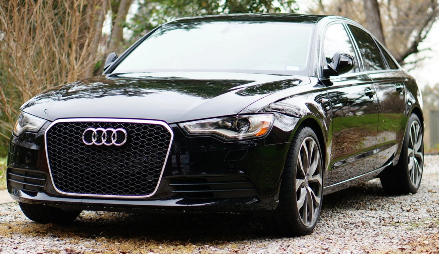 Brilliant Black Audi LY9B Basecoat With Reducer Gallon (Basecoat Only) 1 Brilliant Black Audi LY9B Basecoat With Reducer Gallon (Basecoat Only)