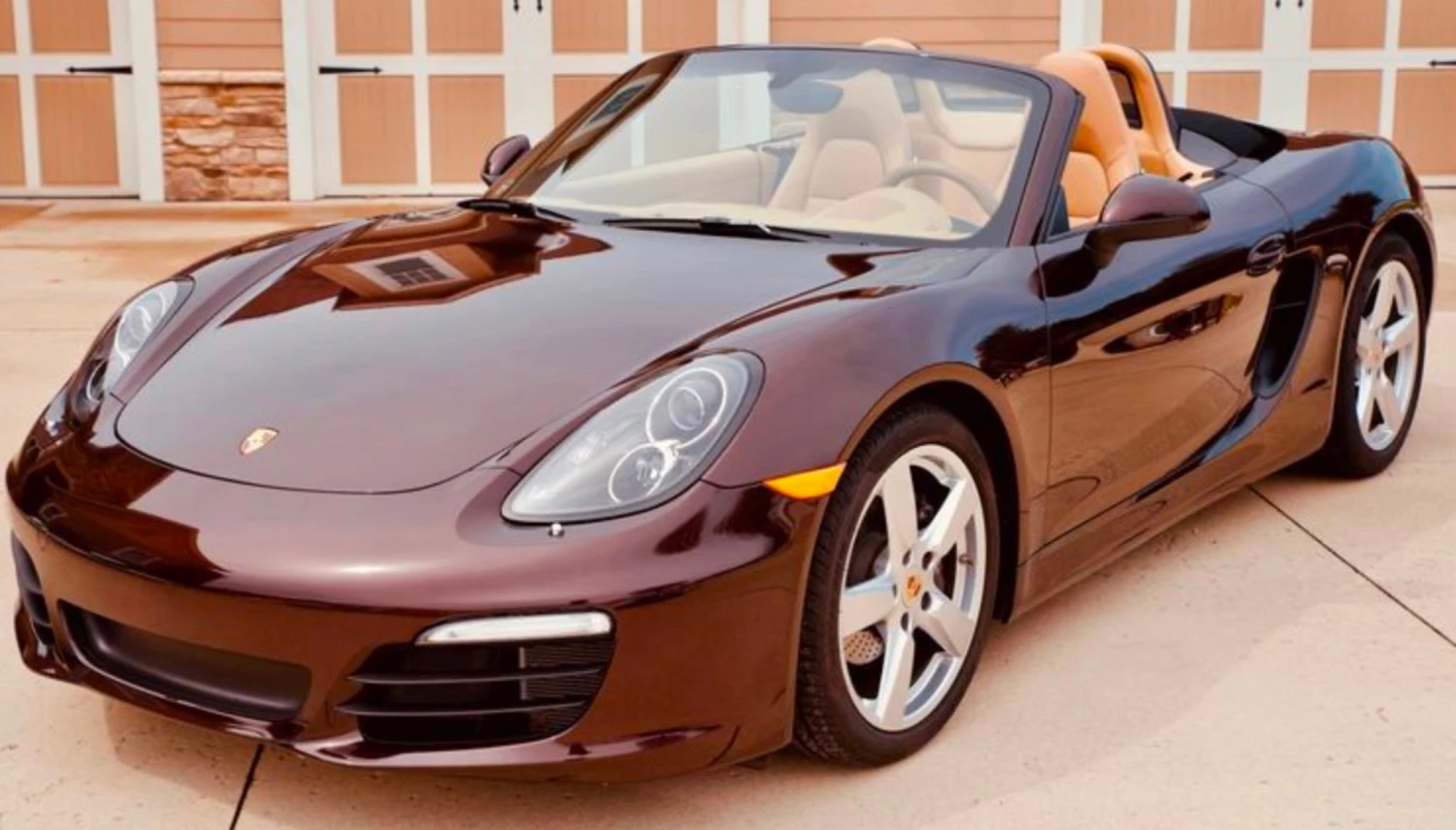 Porsche M8Y Mahogany Pearl Basecoat + Reducer Quart (Basecoat Only) Kit 1 Porsche M8Y Mahogany Pearl Basecoat + Reducer Quart (Basecoat Only) Kit
