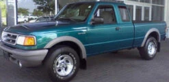 Ford SH Medium Willow Green Basecoat With Reducer Gallon (Basecoat Only)