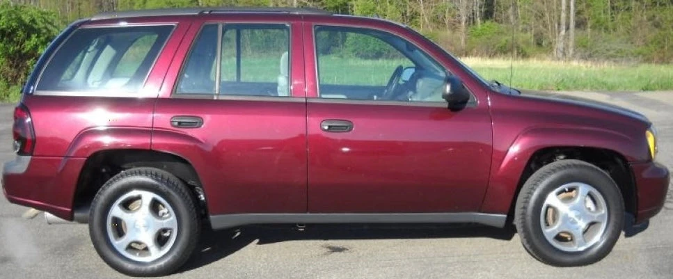 GM WA204M Bordeaux Red Basecoat With Reducer Gallon (Basecoat Only) 1 GM WA204M Bordeaux Red Basecoat With Reducer Gallon (Basecoat Only)