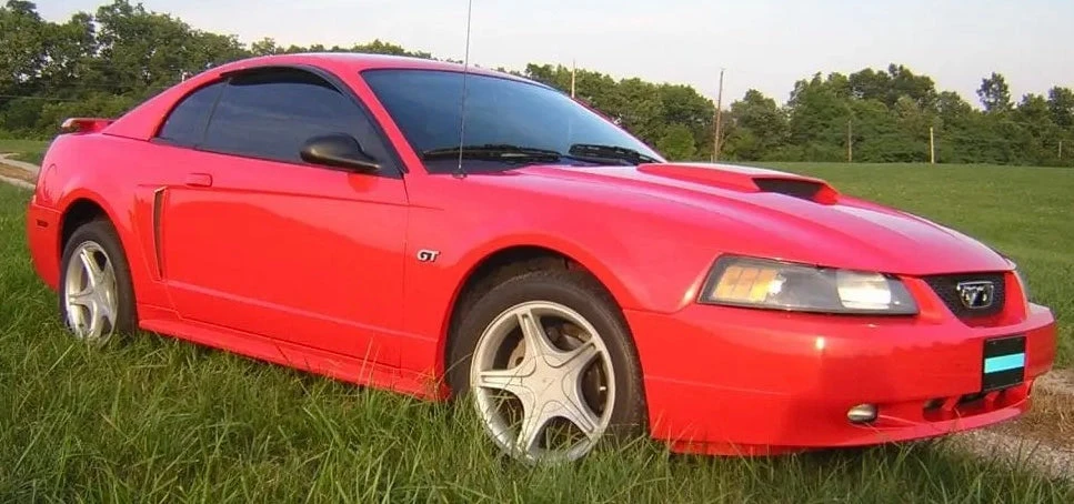 Ford ES Performance Red Basecoat + Reducer Quart (Basecoat Only) Kit 1 Ford ES Performance Red Basecoat + Reducer Quart (Basecoat Only) Kit